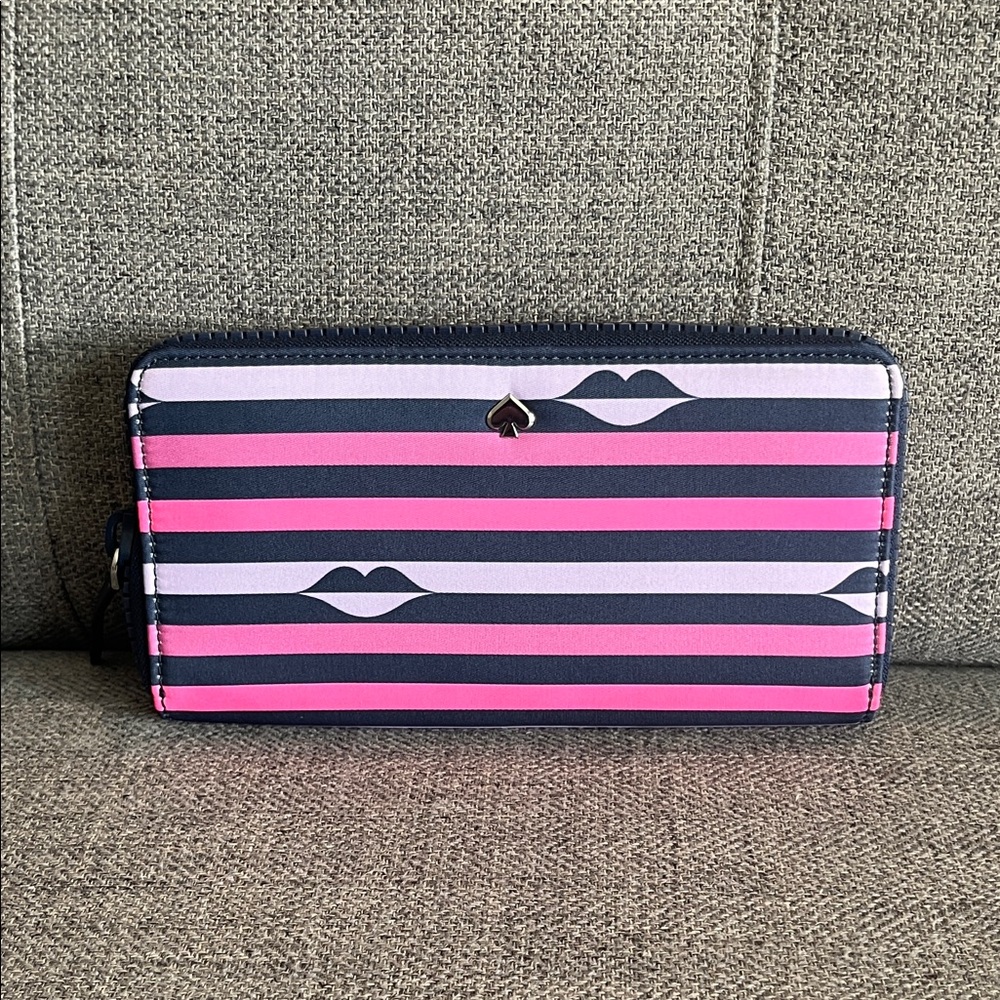 KATE SPADE New York Jae Large Nylon Printed Continental Wallet 8”x4”x1” NWT